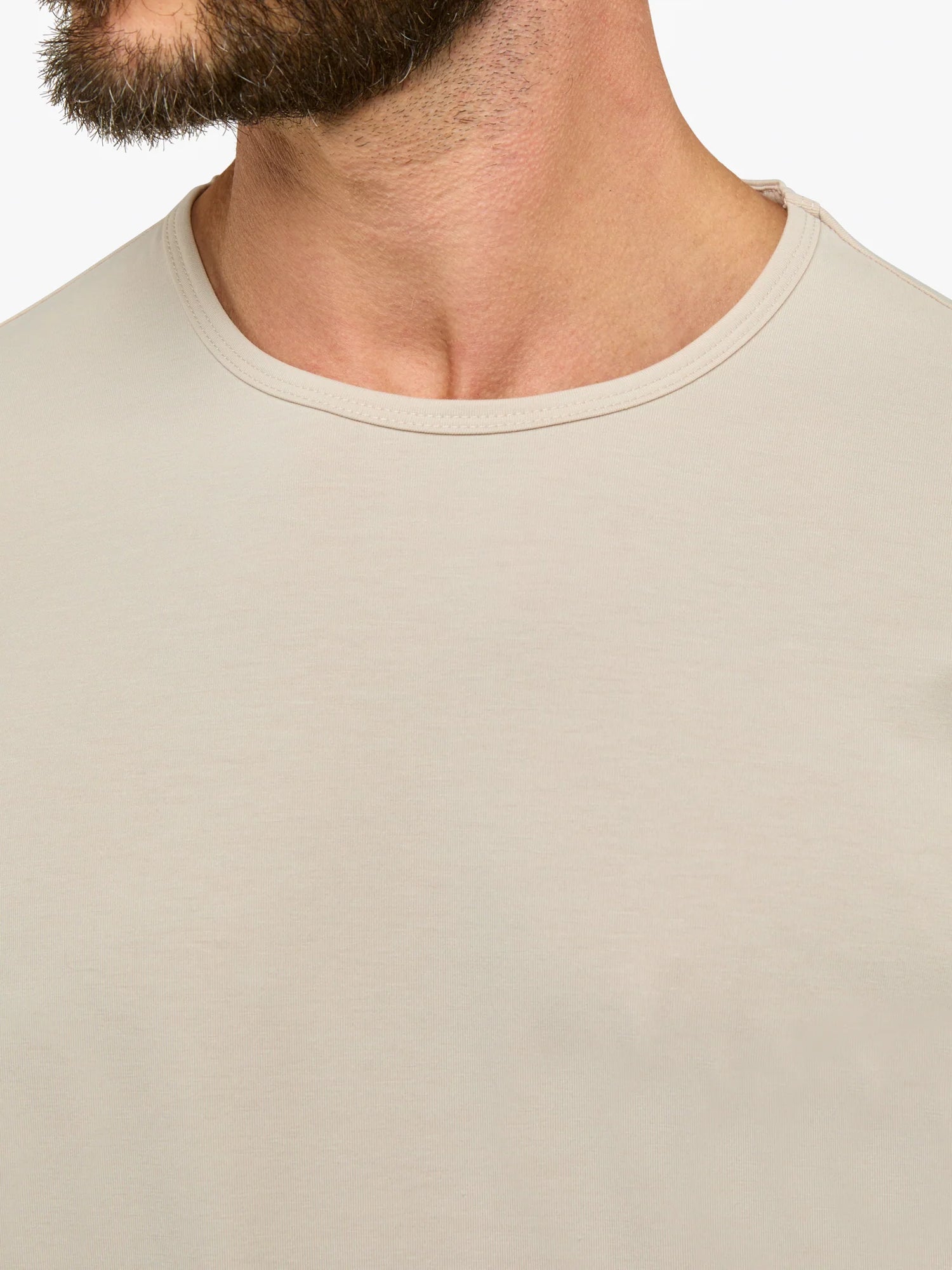 Cuts AO Curve Hem Tee