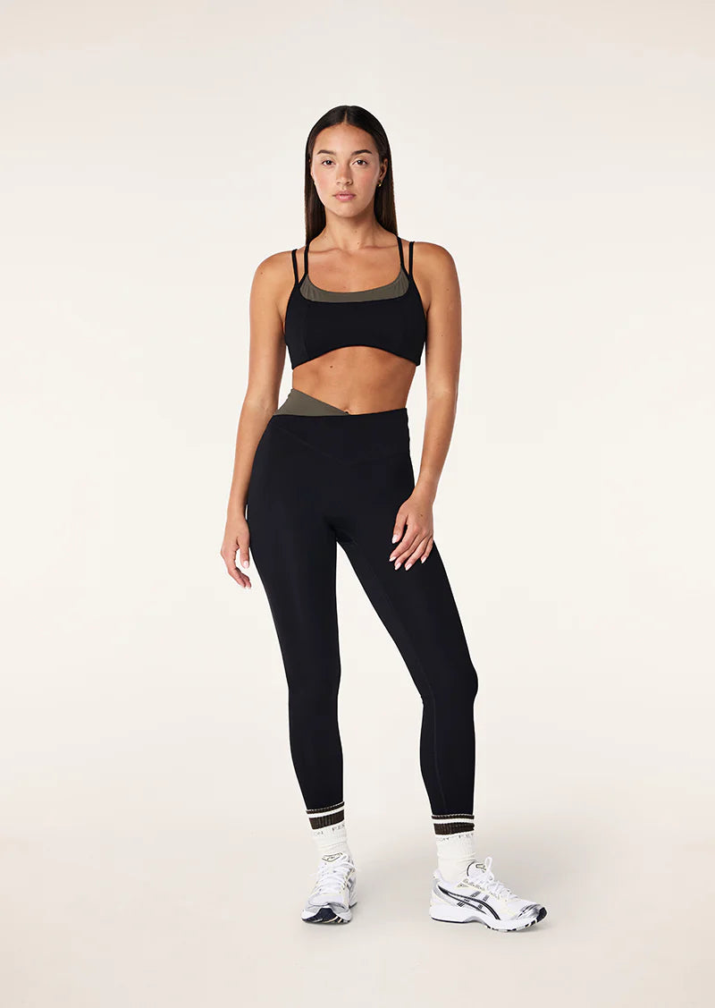 PE Nation Distortion Sports Bra
