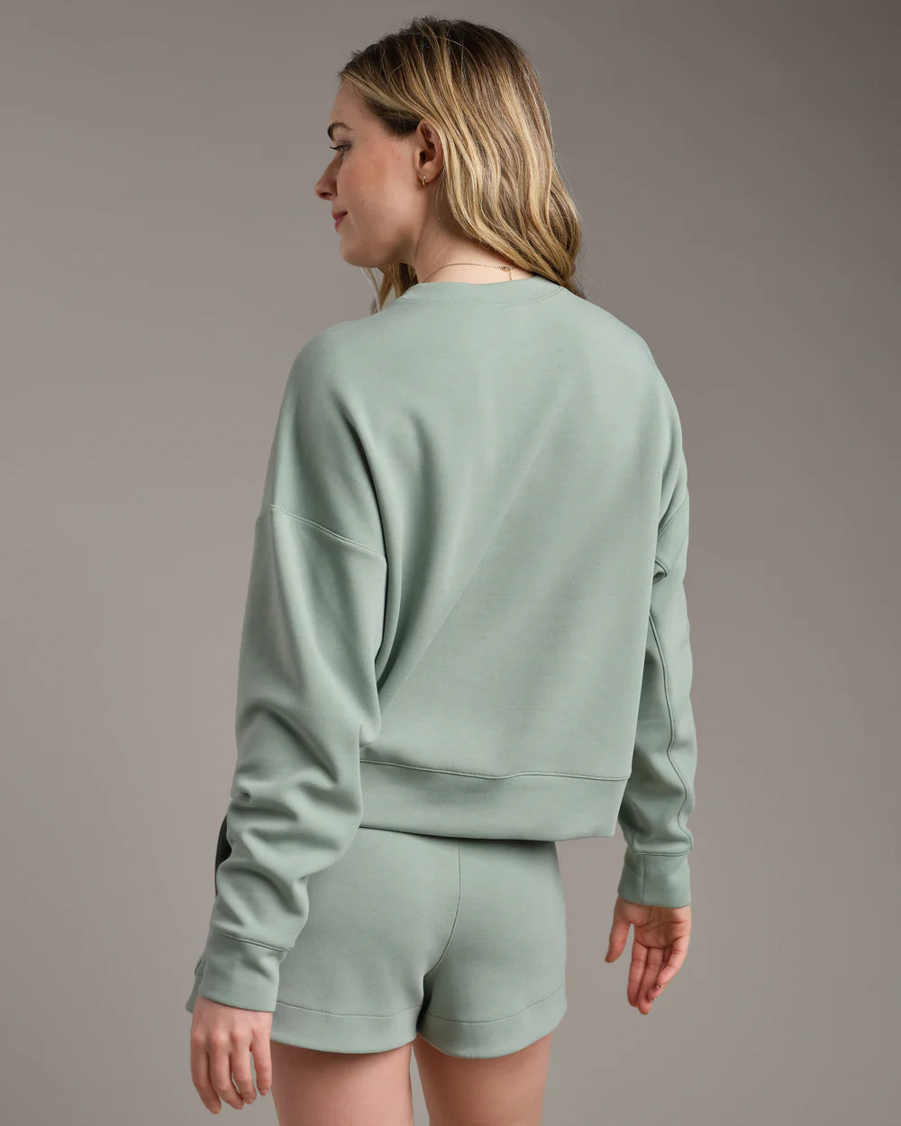Rhone DreamGlow Crew Neck