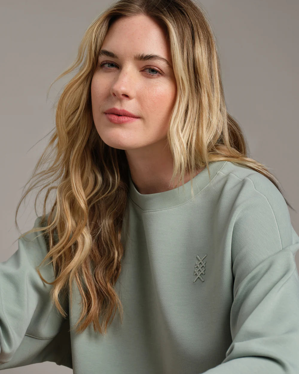 Rhone DreamGlow Crew Neck