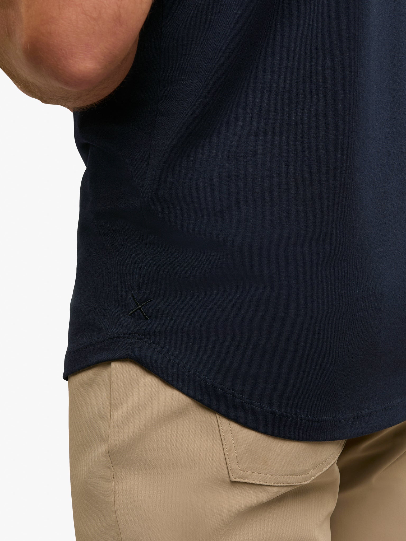 Cuts AO Polo