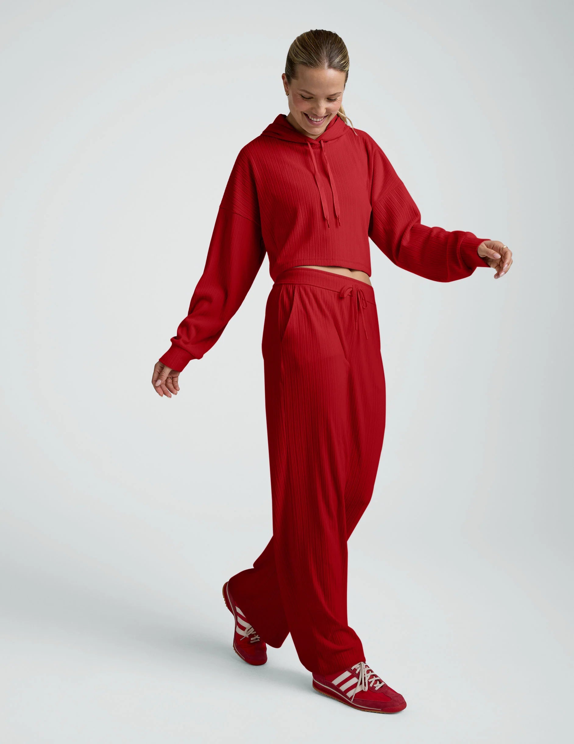 Beyond Yoga Breathe Easy Ribbed Cropped Hoodie