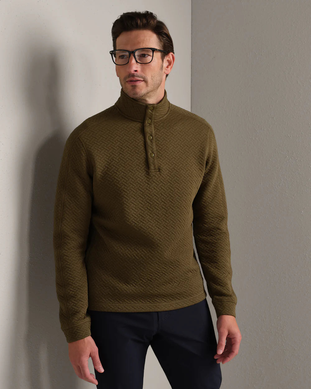 Rhone Weekender Pullover