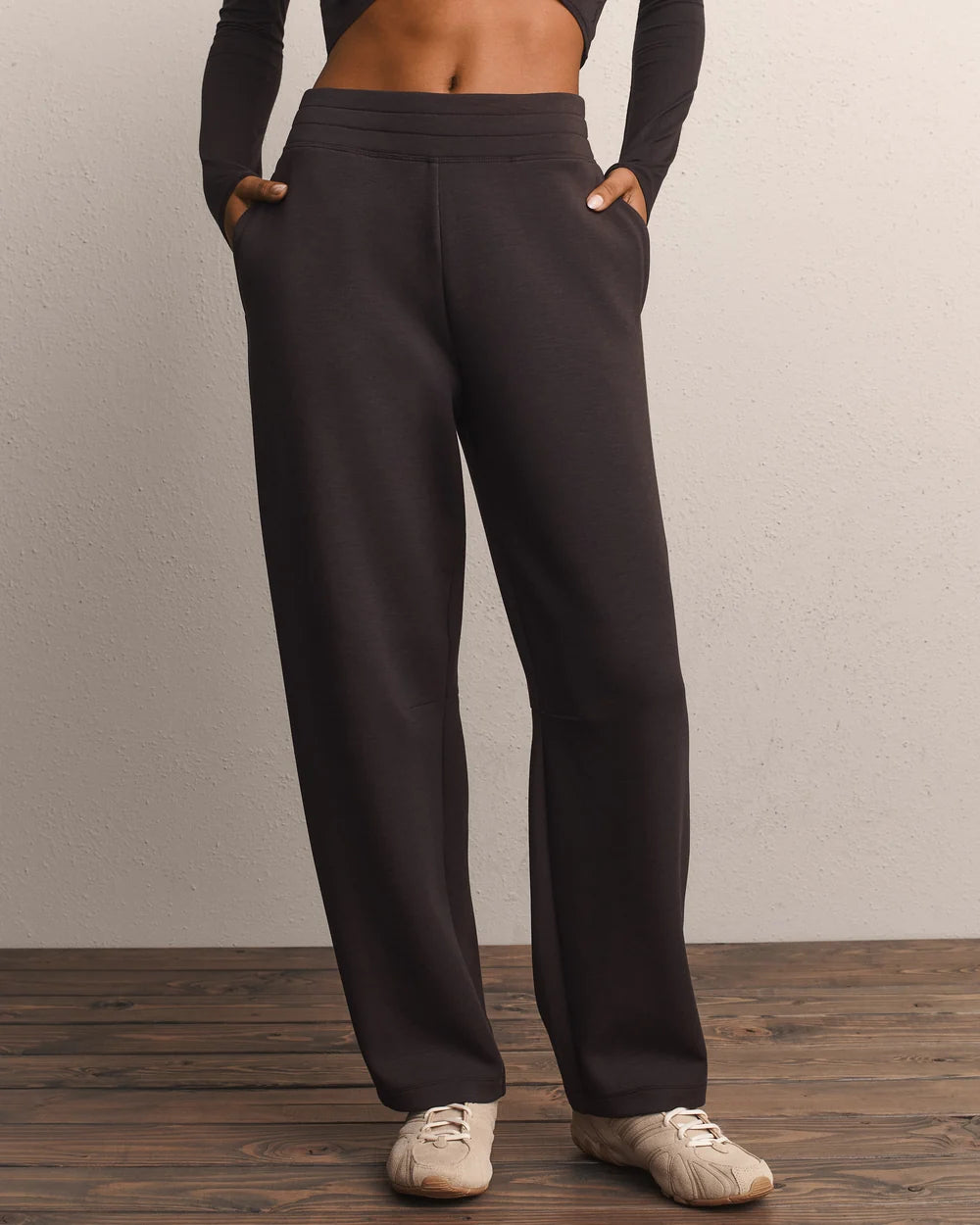 Rhone DreamGlow Barrel Leg Pant