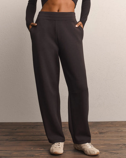 Rhone DreamGlow Barrel Leg Pant