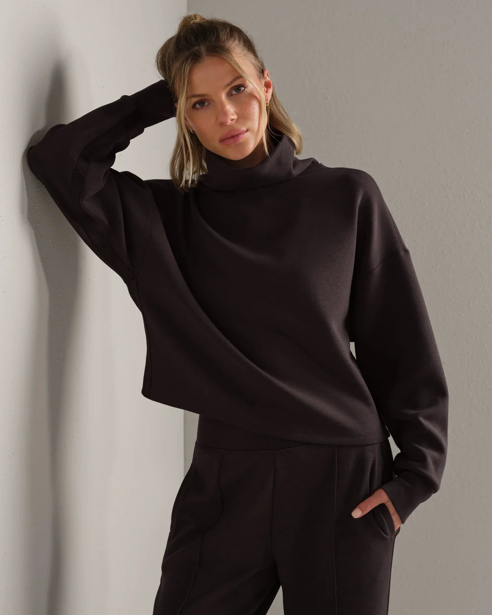 Rhone DreamGlow Mock Neck
