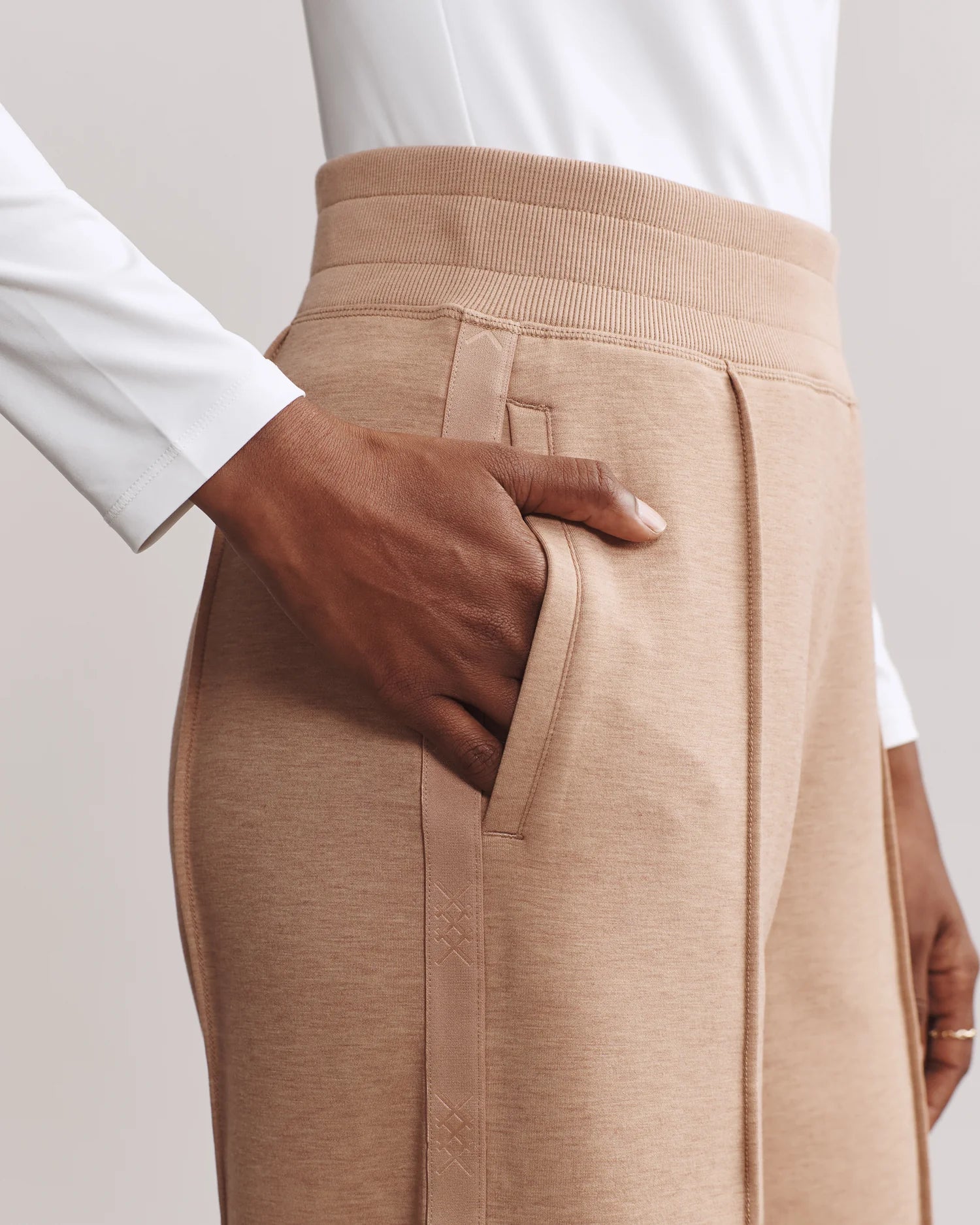 Rhone DreamGlow Trouser