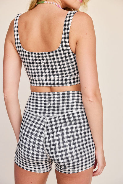 Strut This Sparrow Short