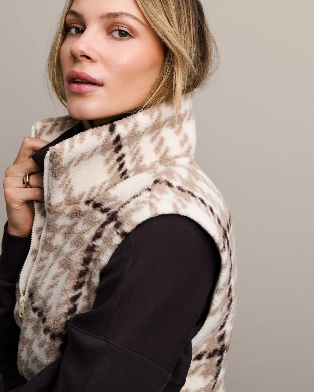 Rhone Teddy Vest