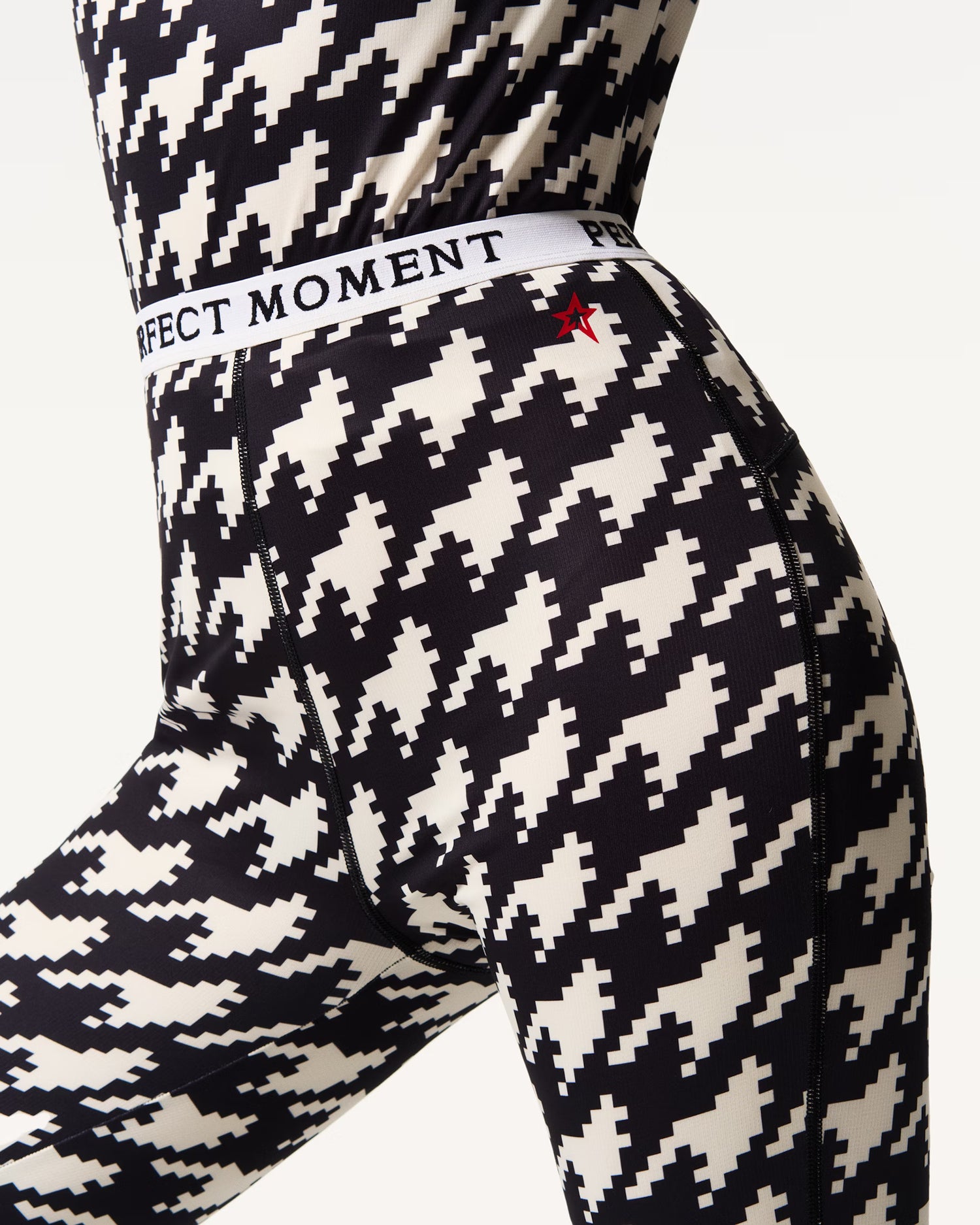 Perfect Moment Base Layer Legging