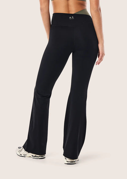 PE Nation Wander Flare Legging