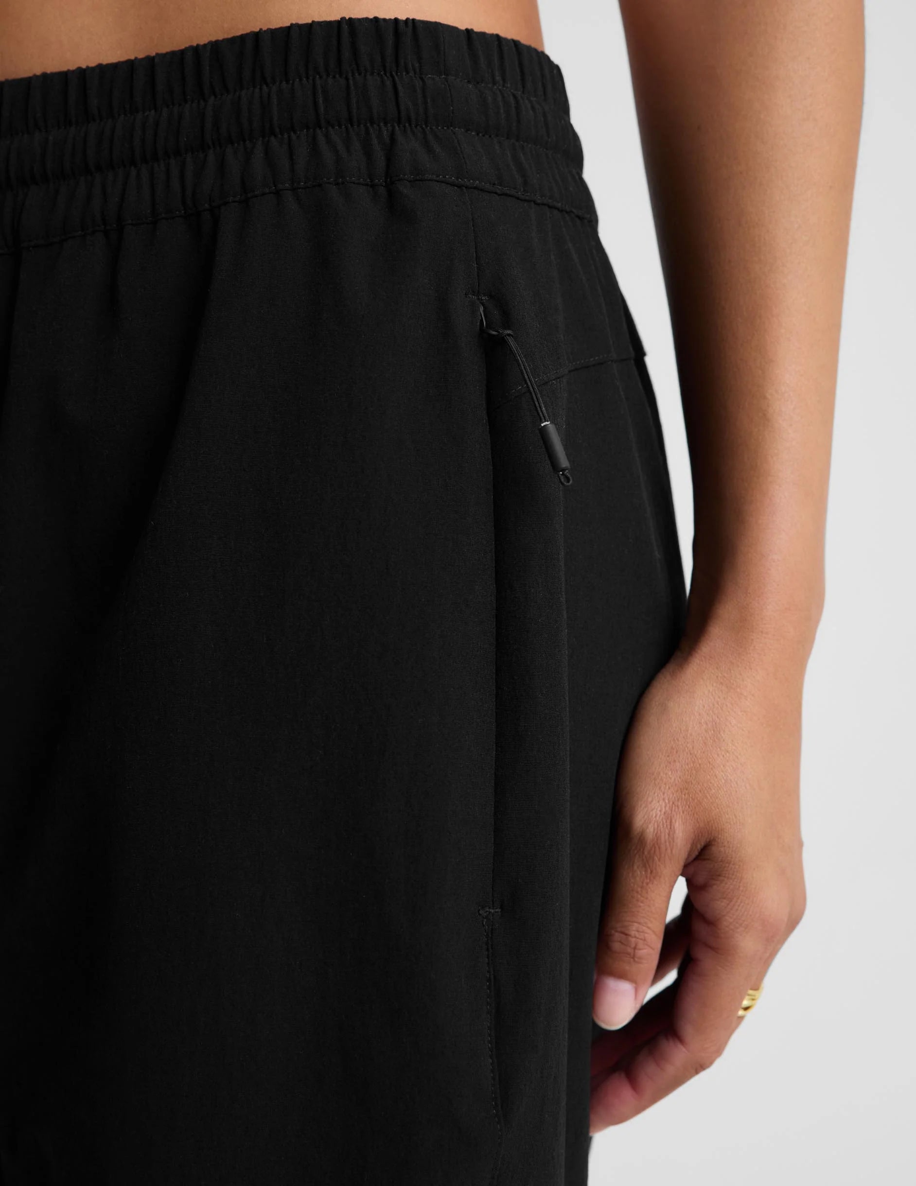 Beyond Yoga Peak Soft Taper Pant